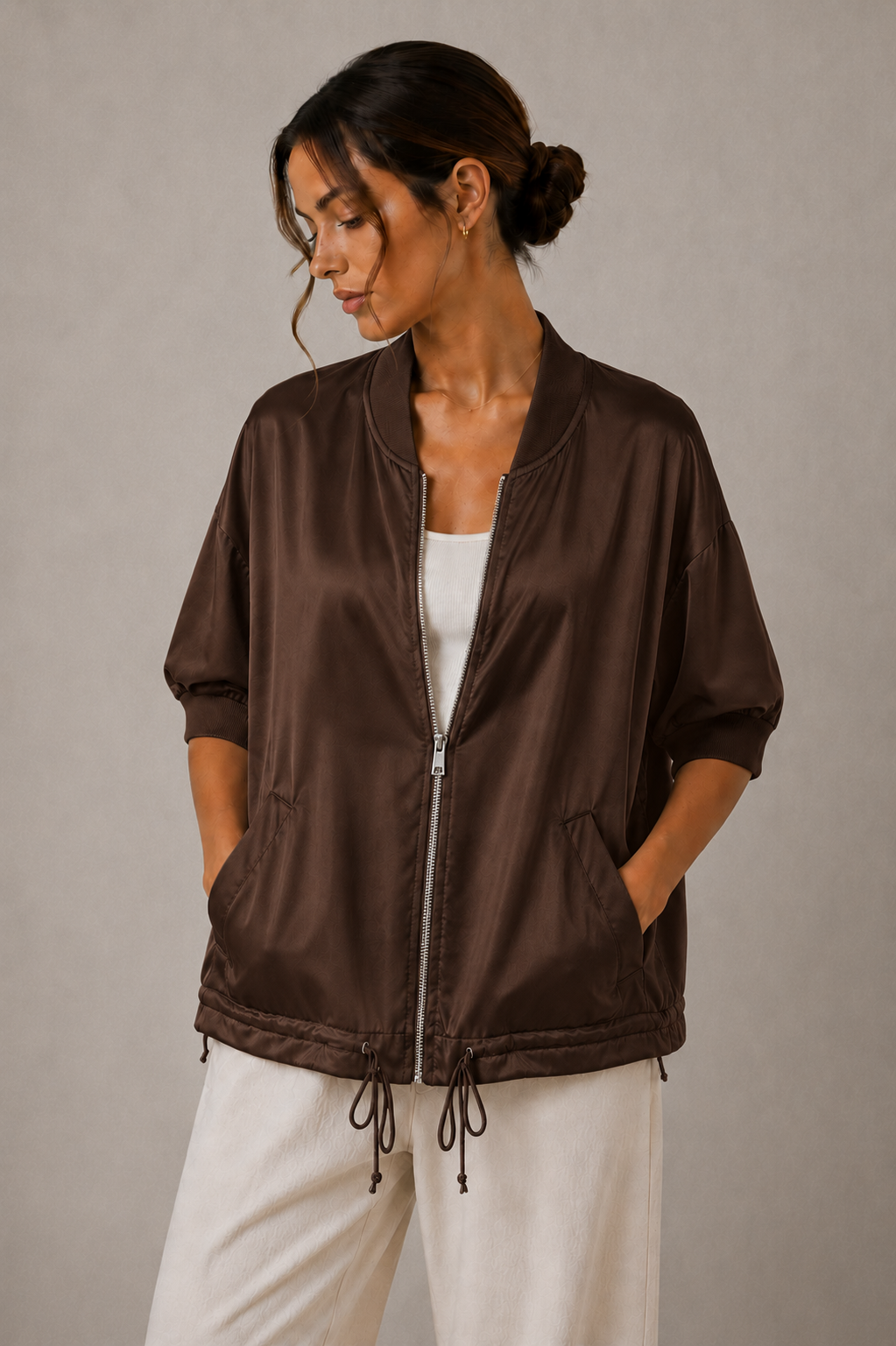 NURIA BOMBER