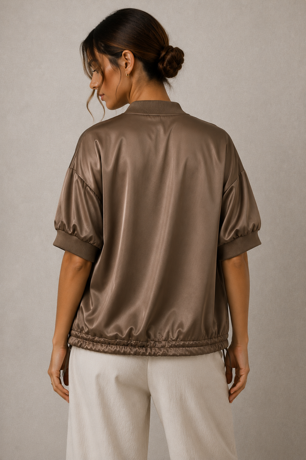 NURIA BOMBER