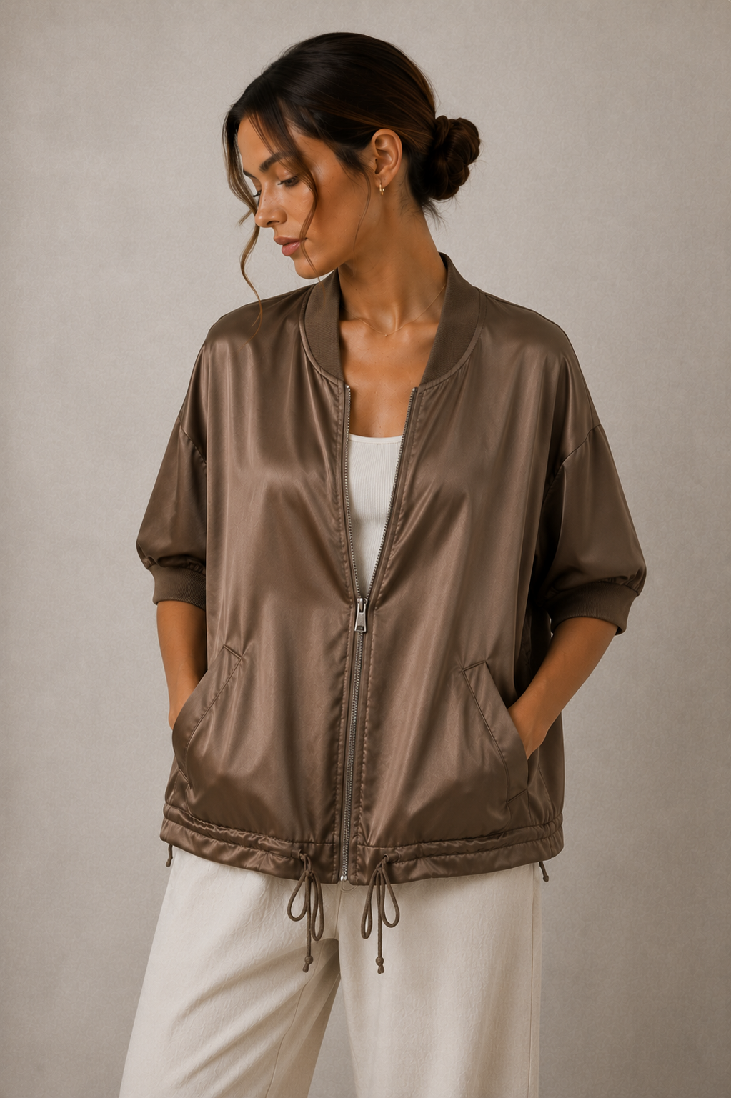 NURIA BOMBER