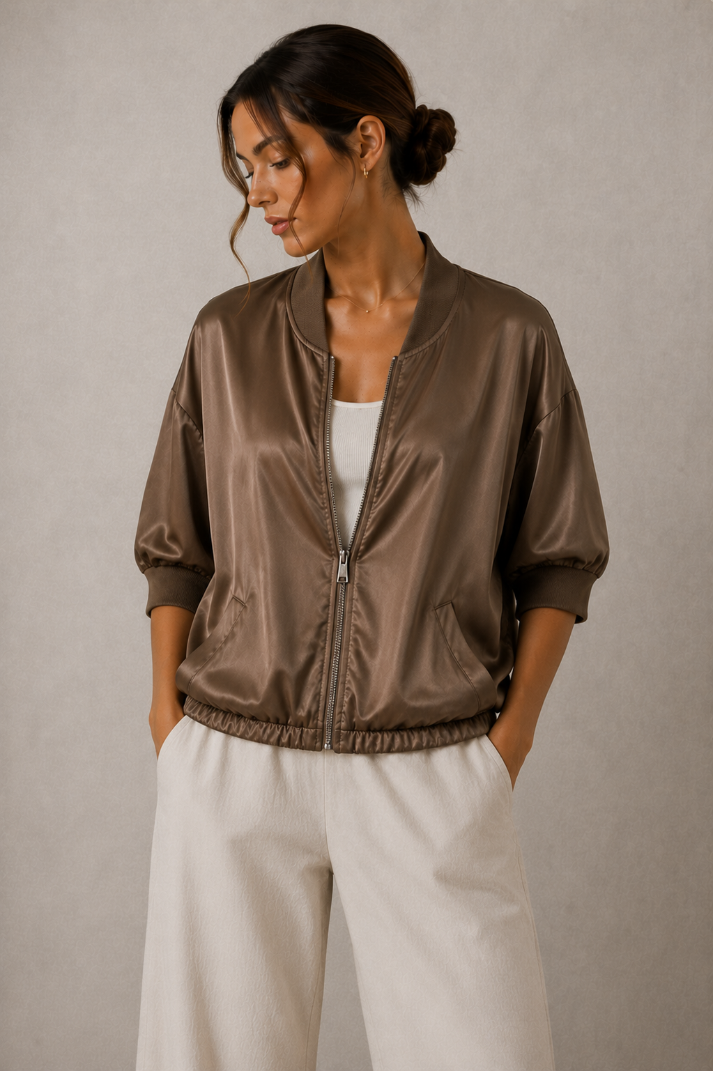 NURIA BOMBER